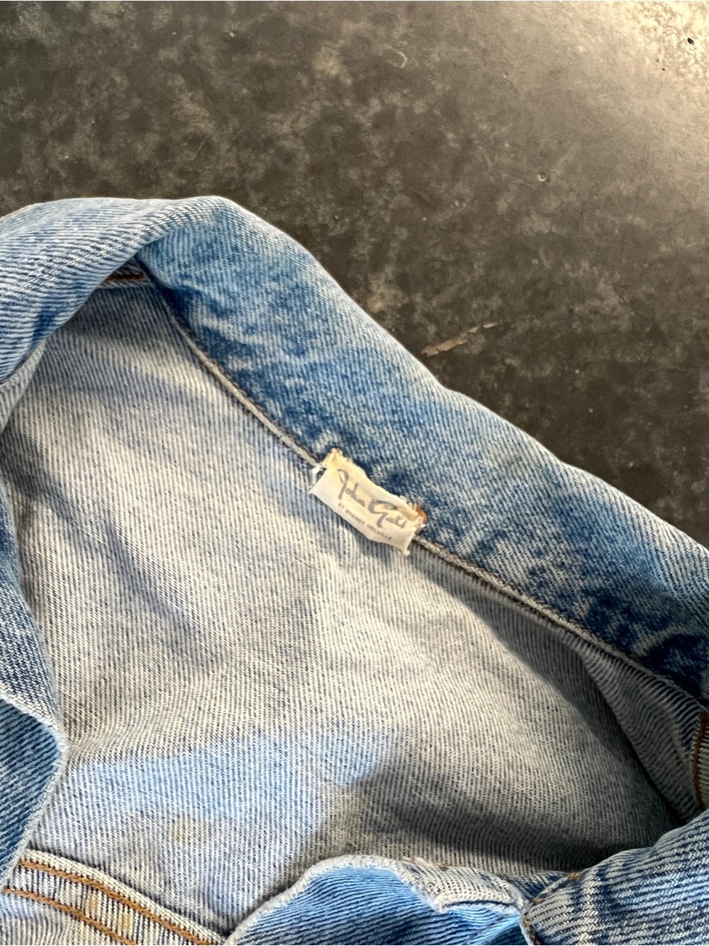 Brandy Melville John Galt Denim Jean Jacket - Picture 3 of 12